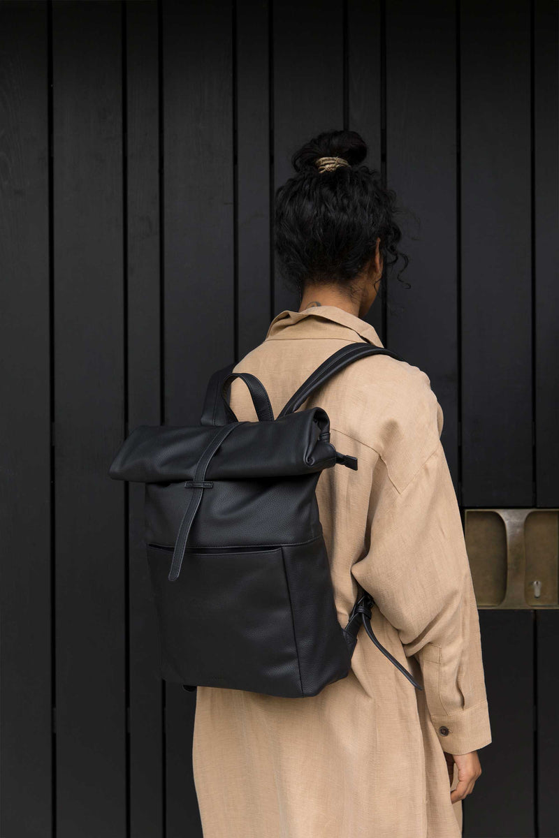 Monk and Anna Herb Backpack Black